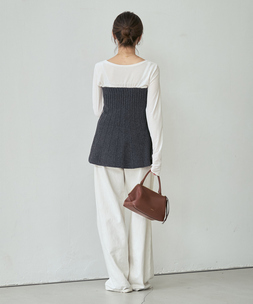 Noble(ノーブル)の「2WAY KNITビスチェ(ニット/セーター・レディース・ベージュ/グレー・FREE)」の7枚目の写真