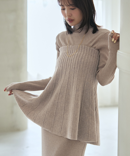 Noble(ノーブル)の「2WAY KNITビスチェ(ニット/セーター・レディース・ベージュ/グレー・FREE)」の14枚目の写真