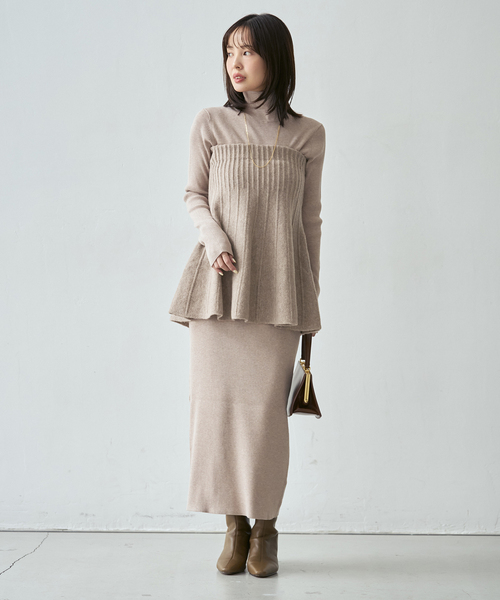 Noble(ノーブル)の「2WAY KNITビスチェ(ニット/セーター・レディース・ベージュ/グレー・FREE)」の22枚目の写真