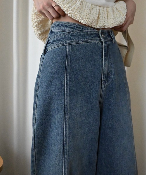 WILLFULLY(ウィルフリー)の「asymmetry curve belt denim PT(デニムパンツ・レディース・ブルー/ブラック・M/S)」の12枚目の写真