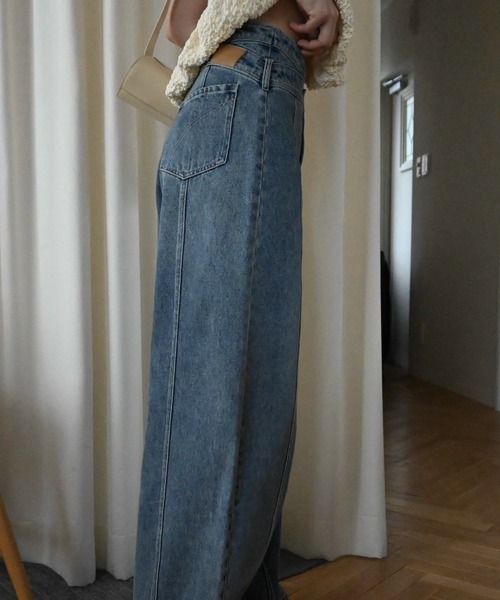 WILLFULLY(ウィルフリー)の「asymmetry curve belt denim PT(デニムパンツ・レディース・ブルー/ブラック・M/S)」の13枚目の写真