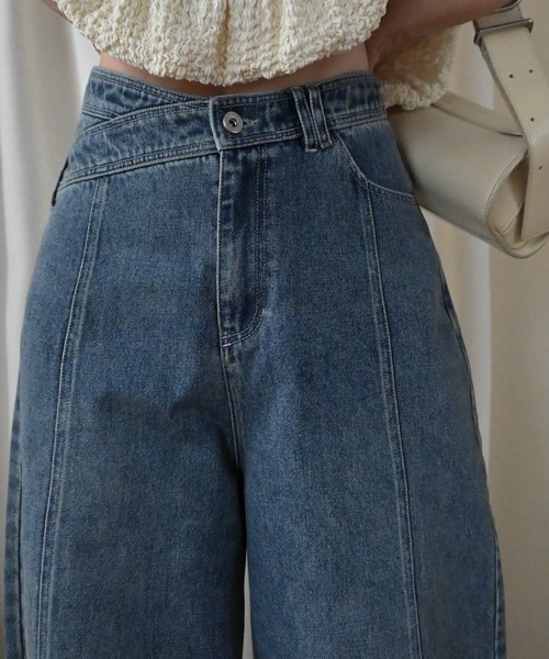 WILLFULLY(ウィルフリー)の「asymmetry curve belt denim PT(デニムパンツ・レディース・ブルー/ブラック・M/S)」の17枚目の写真