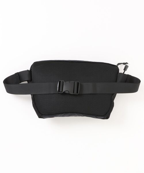 BEN DAVIS(ベンデイビス)の「BOTTLE WAIST BAG(ボディバッグ/ウエストポーチ・メンズ・グレー/チャコールグレー/ブラック・FREE)」の10枚目の写真
