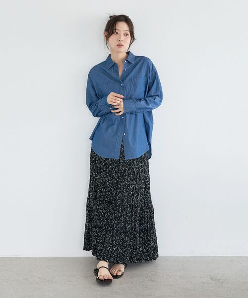 le.coeur blanc(ルクールブラン)の「シアーデニムシャツ(シャツ/ブラウス・レディース・ブルー・38)」の21枚目の写真