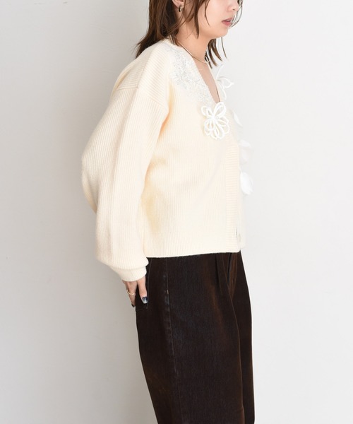 Eimee Law(エイミーロウ)の「ランダムモチーフニットカーデ(カーディガン/ボレロ・レディース・ピンク/チャコールグレー/アイボリー・FREE)」の10枚目の写真