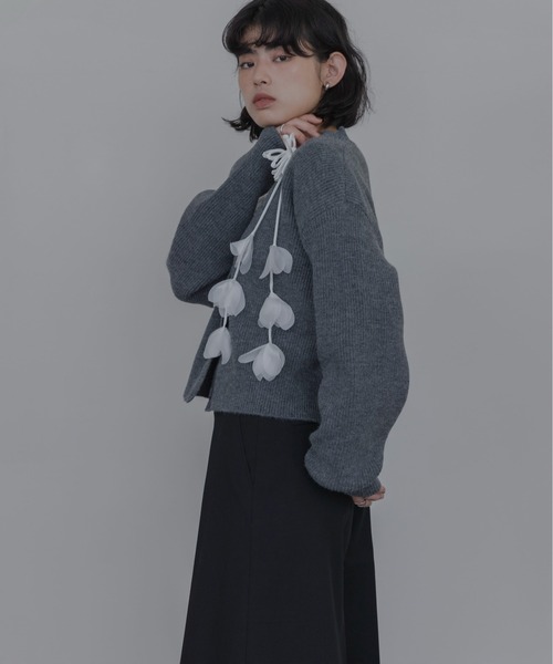 Eimee Law(エイミーロウ)の「ランダムモチーフニットカーデ(カーディガン/ボレロ・レディース・ピンク/チャコールグレー/アイボリー・FREE)」の15枚目の写真