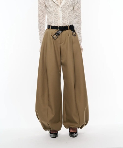 CONZ(コンズ)の「Bontan Wide Trousers(スラックス・レディース・ブラック/ベージュ・S/M)」の1枚目の写真