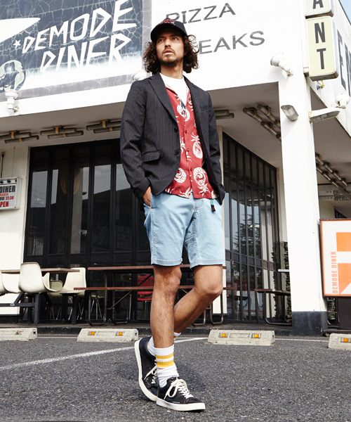 HYSTERIC GLAMOUR(ヒステリックグラマー)の「HIGH VOLTAGE NY pt モックネックT-SH(Tシャツ/カットソー・メンズ・ネイビー/ホワイト/トップグレー・SMALL/LARGE/MEDIUM/X-LARGE)」の11枚目の写真