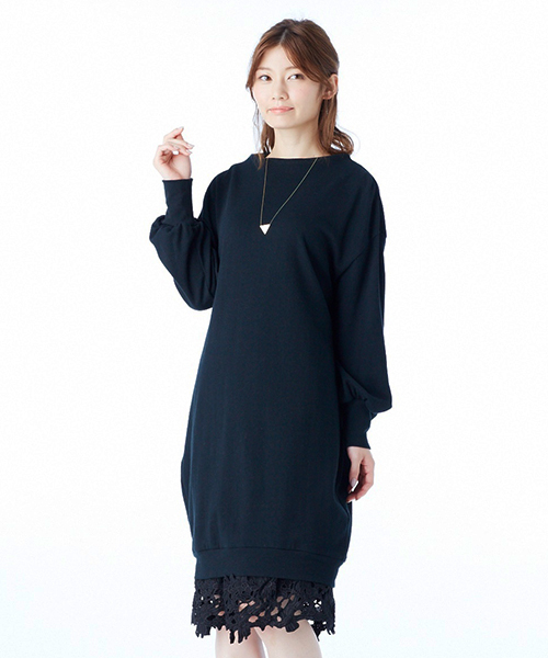 IEDIT（イディット）の「女っぽい絶妙レイヤードが完成する甘編みスウェットワンピ＆すそレースペチスカートセット　（ワンピース・レディース・杢グレー/ブラック・LARGE/SMALL/XX-LARGE/X-LARGE/MEDIUM）」の11枚目の写真