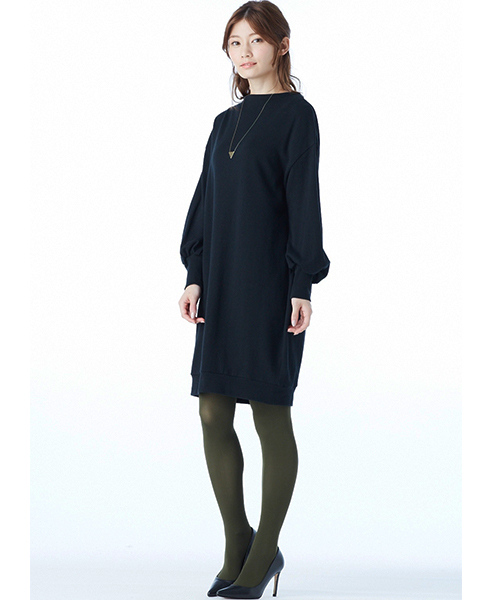 IEDIT（イディット）の「女っぽい絶妙レイヤードが完成する甘編みスウェットワンピ＆すそレースペチスカートセット　（ワンピース・レディース・杢グレー/ブラック・LARGE/SMALL/XX-LARGE/X-LARGE/MEDIUM）」の3枚目の写真