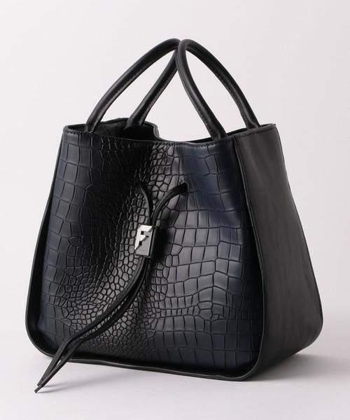 BEAUTY&YOUTH UNITED ARROWS（ビューティーアンドユースユナイテッドアローズ）の「＜FIORELLI＞RILEY ショルダーバッグ -2WAY-◆（ショルダーバッグ・レディース・ワインレッド/ネイビー・FREE）」の4枚目の写真
