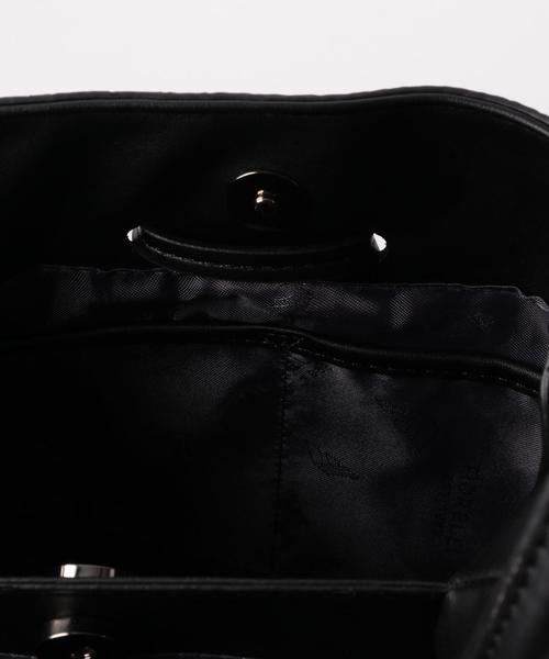 BEAUTY&YOUTH UNITED ARROWS（ビューティーアンドユースユナイテッドアローズ）の「＜FIORELLI＞RILEY ショルダーバッグ -2WAY-◆（ショルダーバッグ・レディース・ワインレッド/ネイビー・FREE）」の8枚目の写真