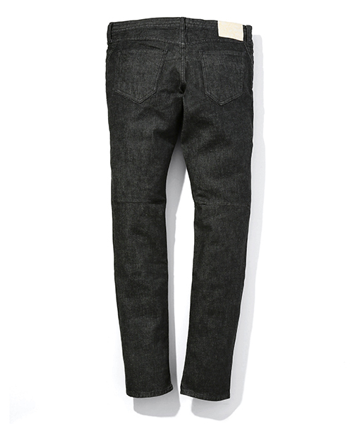 n(n) BY NUMBER (N)INE（エヌエヌバイナンバーナイン）の「直営店限定_SKINNY PANTS_STRETCH DENIM(WASHED)（デニムパンツ・メンズ・ブラック・3/2/5）」の11枚目の写真