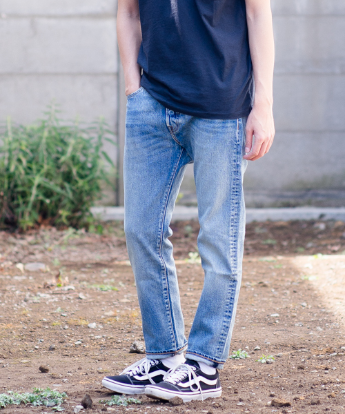 501(R)T(ゴーマルイチティー)の「501(R) CT カスタマイズドテーパードジーンズ ライトインディゴ JUDAS/14.75oz(デニムパンツ・メンズ・ライトインディゴブルー・W31 L32/W28 L32/W33 L32/38inch/W34 L32/W32 L32/W36 L32/W29 L32/W30 L32)」の15枚目の写真