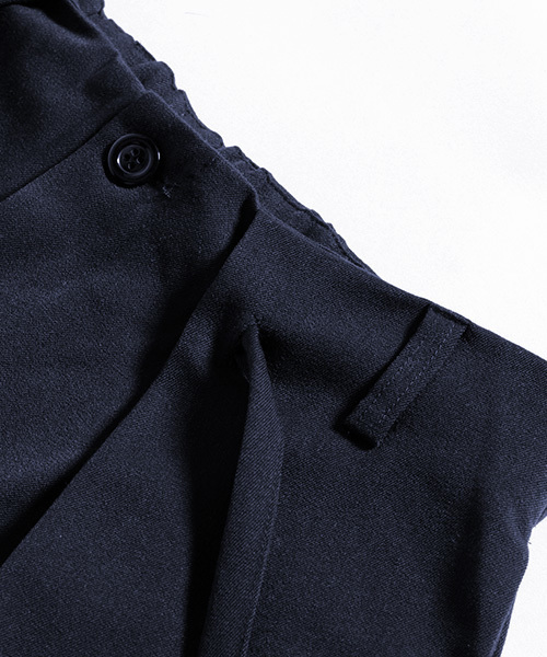 MONO-MART(モノマート)の「T/R スーパーワイド スラックス HAKAMAパンツ(スラックス・メンズ・ネイビー/ブラック/チャコール/グレー・FREE)」の18枚目の写真