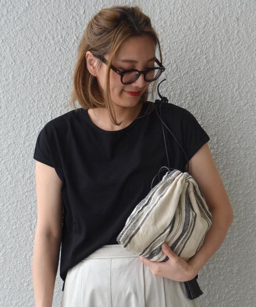 SHIPS Days(シップスデイズ)の「SHIPS Days STANDARD: ソフトコットンルーズTシャツ(Tシャツ/カットソー・レディース・ホワイト/ライトグレー/ベージュ系その他/ピンク/ブラック/ネイビー・M~L/S~M)」の3枚目の写真