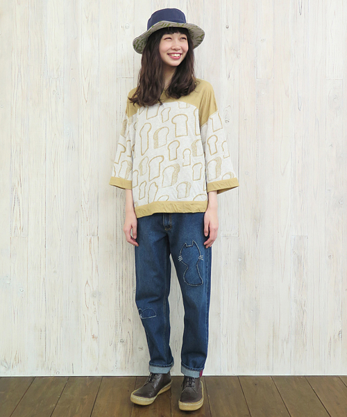 Ne-net(ネネット)の「食ぱんジャガード(その他トップス・レディース・ベージュ/グレー・02)」の4枚目の写真