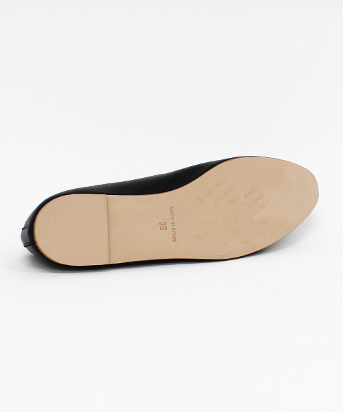 HELIOPOLE（エリオポール）の「MOHI　リボン付フラットシューズ（バレエシューズ・レディース・ベージュ/ブラック・36/37/38/39）」の8枚目の写真