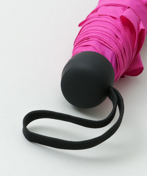 ameme（アメメ）の「ameme　シエナ折り畳み傘（折りたたみ傘・レディース・ホワイト/ライトブルー/ブラック/ベージュ/パープル/グレー/レッド/カーキ/イエロー/ブルー/グリーン/ボルドー・FREE）」の20枚目の写真