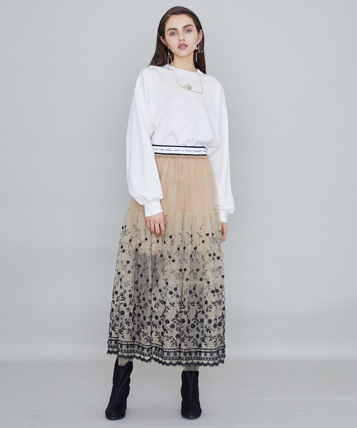 UNITED TOKYO（ユナイテッドトウキョウ）の「チュールエンブロイダリー