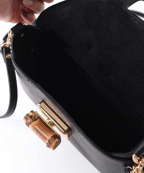 SHIPS（シップス）の「Carol J.:バンブーミニショルダーバッグ◇（ショルダーバッグ・レディース・ライトブルー/ブラック/ピンク/ネイビー/イエロー系その他2/シルバー・ONE SIZE）」の18枚目の写真