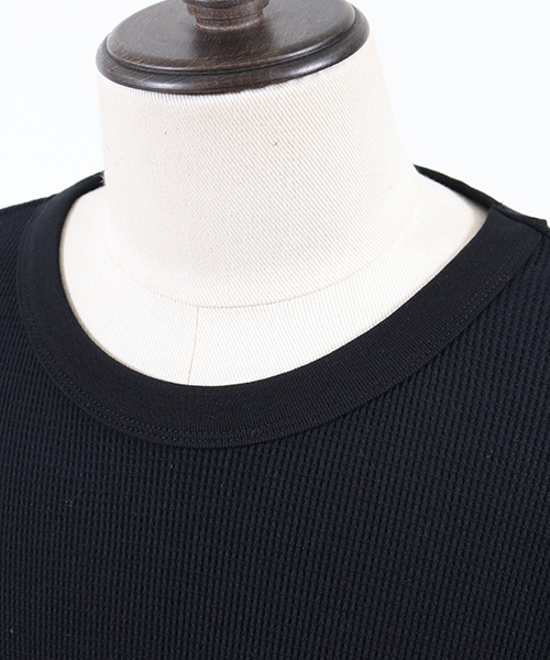 ANGENEHM（アンゲネーム）の「mlt2283-Waffle Wide Long Sleeve Cut sew カットソー(MADE IN JAPAN)（Tシャツ/カットソー・メンズ・オフホワイト/杢グレー/ブラック・S/M/L）」の13枚目の写真