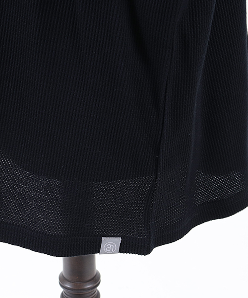 ANGENEHM（アンゲネーム）の「mlt2283-Waffle Wide Long Sleeve Cut sew カットソー(MADE IN JAPAN)（Tシャツ/カットソー・メンズ・オフホワイト/杢グレー/ブラック・S/M/L）」の15枚目の写真