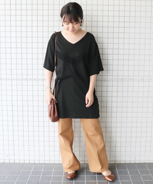 SLOBE IENA(スローブイエナ)の「フリンジチュニックTシャツ◆(Tシャツ/カットソー・レディース・ブラック/ベージュ・FREE)」の10枚目の写真