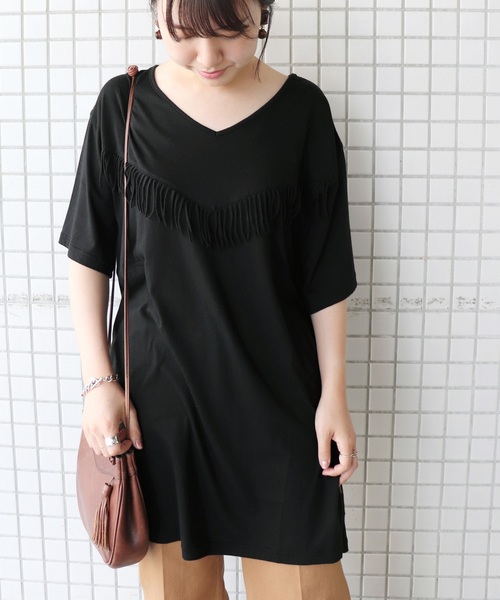 SLOBE IENA(スローブイエナ)の「フリンジチュニックTシャツ◆(Tシャツ/カットソー・レディース・ブラック/ベージュ・FREE)」の9枚目の写真