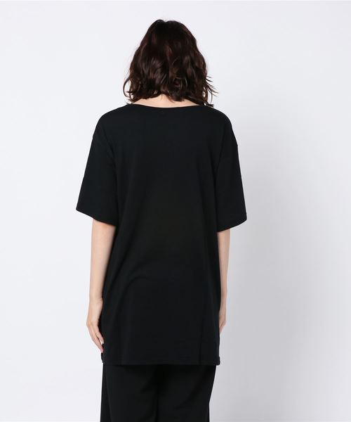 SLOBE IENA(スローブイエナ)の「フリンジチュニックTシャツ◆(Tシャツ/カットソー・レディース・ブラック/ベージュ・FREE)」の6枚目の写真