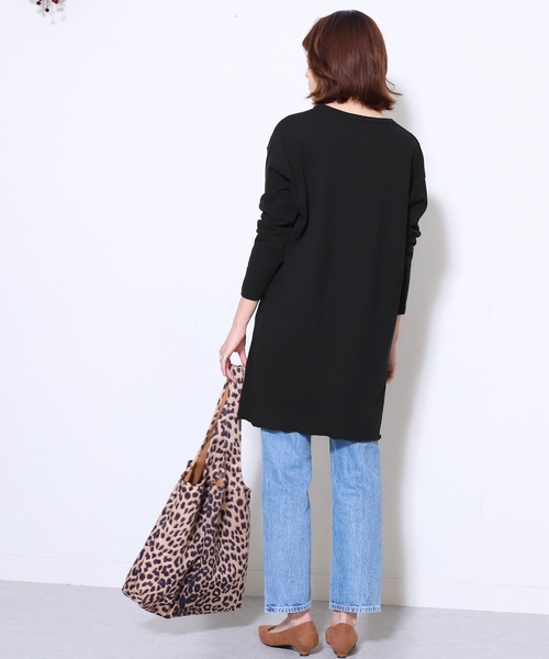 reca(レカ)の「ビッグシルエットポケットデザインスリットカットソー(Tシャツ/カットソー・レディース・オフホワイト/ブラック/オレンジ系その他・FREE)」の12枚目の写真