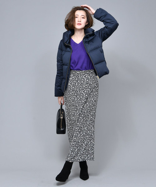 RIVE DROITE（リヴドロワ）の「モノトーンフラワーマーメイドスカート（スカート・レディース・ブラック/ネイビー・38/36）」の5枚目の写真