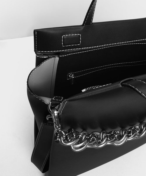 新品未使用タグ付き　CHARLES & KEITH ブラックトートバッグ　XL CHARLES & KEITH（チャールズ & キース）の「ダブルハンドルチェーン