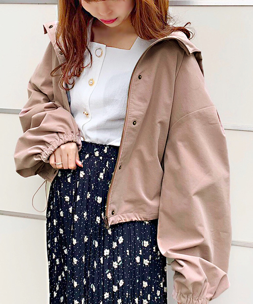 apres jour（アプレジュール）の「袖ボリュームマウンテンパーカー【ZOZOTOWN限定アイテム】Ⅱ（マウンテンパーカー・レディース・ピンクベージュ/グレイッシュブルー/ブラック/ベージュ・フリー）」の14枚目の写真