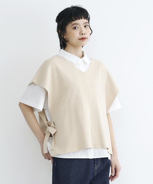 MERLOT IKYU（メルローイキュウ）の「サイドリボンニットベスト2988（ベスト・レディース・ベージュ/チャコールグレー/イエロー・FREE）」の2枚目の写真