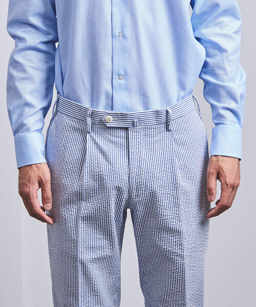 UNITED ARROWS（ユナイテッドアローズ）の「＜UNITED ARROWS＞ シアサッカー ストライプ １プリーツ パンツ（その他パンツ・メンズ・ネイビー・44/46/48/50/52/54/42）」の3枚目の写真