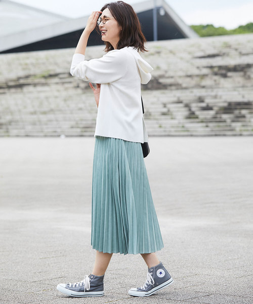 &. NOSTALGIA（アンドドットノスタルジア）の「フェイクスエードプリーツスカート（スカート・レディース・ベージュ/グリーン系その他/パープル系その他・FREE）」の9枚目の写真