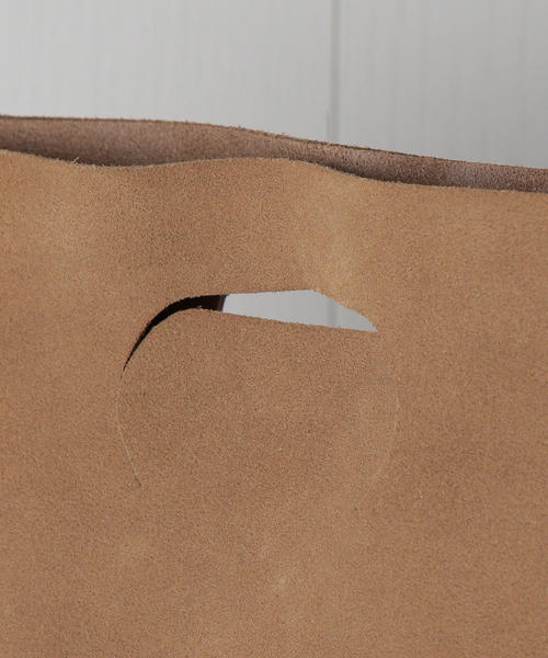 Hender Scheme(エンダースキーマ)の「<Hender Scheme>LEATHER BAG/バッグ(ハンドバッグ・レディース・ダークブラウン/ベージュ・FREE)」の8枚目の写真