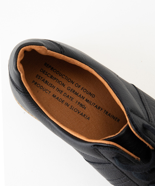 REPRODUCTION OF FOUND（リプロダクションオブファウンド）の「リプロダクションオブファウンド REPRODUCTION OF FOUND / ジャーマントレーナー（スニーカー・メンズ・ホワイト/ブラック・43/41/42）」の6枚目の写真