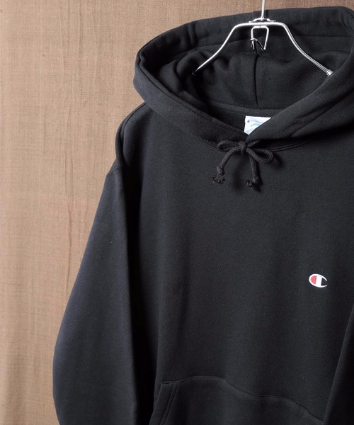 Champion(チャンピオン)の「【CHAMPION/チャンピオン】裏起毛プルオーバーパーカー C3-Q105 ワンポイント 刺繍 ユニセックス(パーカー・メンズ・ホワイト/ブラック/ダークグリーン/ネイビー/杢グレー/ブラウン・MEDIUM/X-LARGE/SMALL/LARGE/XX-LARGE)」の21枚目の写真