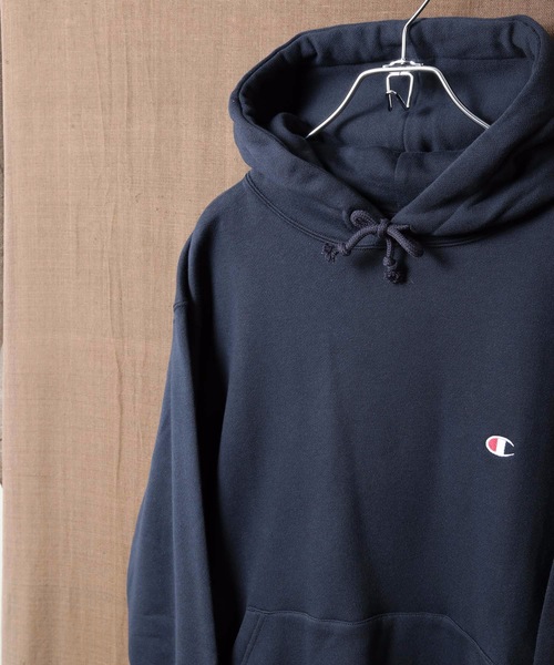 Champion(チャンピオン)の「【CHAMPION/チャンピオン】裏起毛プルオーバーパーカー C3-Q105 ワンポイント 刺繍 ユニセックス(パーカー・メンズ・ホワイト/ブラック/ダークグリーン/ネイビー/杢グレー/ブラウン・MEDIUM/X-LARGE/SMALL/LARGE/XX-LARGE)」の17枚目の写真