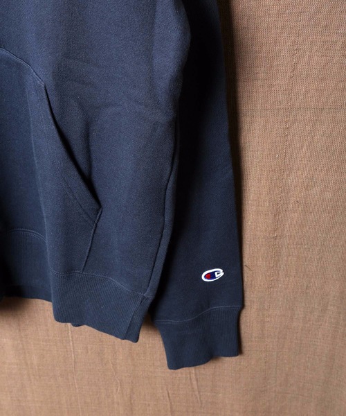 Champion(チャンピオン)の「【CHAMPION/チャンピオン】裏起毛プルオーバーパーカー C3-Q105 ワンポイント 刺繍 ユニセックス(パーカー・メンズ・ホワイト/ブラック/ダークグリーン/ネイビー/杢グレー/ブラウン・MEDIUM/X-LARGE/SMALL/LARGE/XX-LARGE)」の16枚目の写真