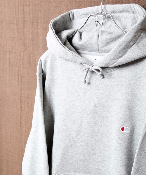 Champion(チャンピオン)の「【CHAMPION/チャンピオン】裏起毛プルオーバーパーカー C3-Q105 ワンポイント 刺繍 ユニセックス(パーカー・メンズ・ホワイト/ブラック/ダークグリーン/ネイビー/杢グレー/ブラウン・MEDIUM/X-LARGE/SMALL/LARGE/XX-LARGE)」の14枚目の写真