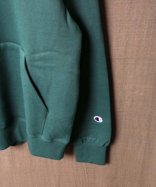 Champion(チャンピオン)の「【CHAMPION/チャンピオン】裏起毛プルオーバーパーカー C3-Q105 ワンポイント 刺繍 ユニセックス(パーカー・メンズ・ホワイト/ブラック/ダークグリーン/ネイビー/杢グレー/ブラウン・MEDIUM/X-LARGE/SMALL/LARGE/XX-LARGE)」の10枚目の写真