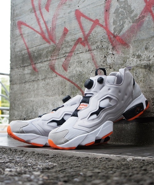 Reebok（リーボック）の「Reebok INSTA PUMPFURY M42232（スニーカー