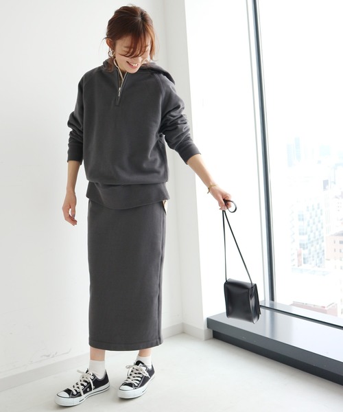 AMERICAN HOLIC（アメリカンホリック）の「フード付きハーフＺＩＰ裏毛フードパーカー　＊（パーカー・レディース・アイボリー/チャコールグレー/ベージュ・MEDIUM/LARGE）」の9枚目の写真