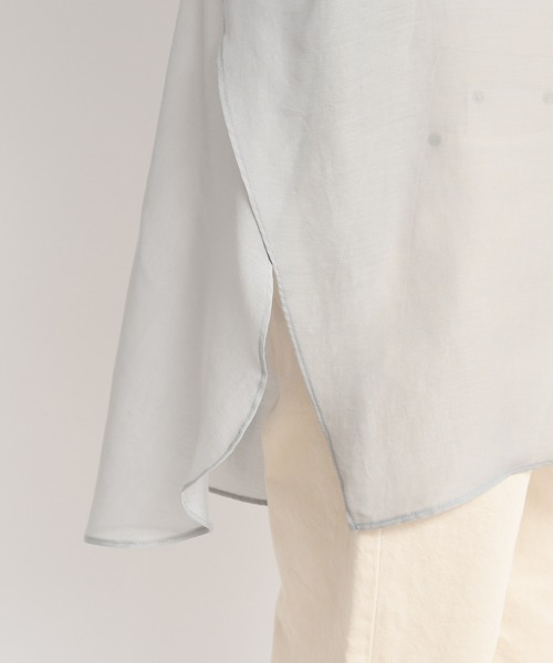 DouDou（ドゥドゥ）の「サイドスリットシアーシャツ（シャツ/ブラウス・レディース・ホワイト/モスグリーン・FREE）」の19枚目の写真