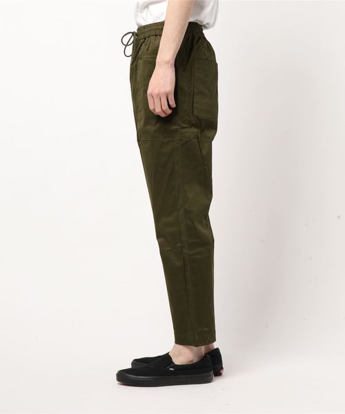 ARCHIVER（アーカイバ）の「【Ir】サテン ストレッチツイルガーデニングパンツ（その他パンツ・メンズ・ブラック/ベージュ/カーキ・MEDIUM/LARGE/X-LARGE）」の4枚目の写真