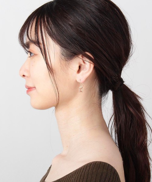 COCOSHNIK(ココシュニック)の「K10カラーストーン(ピーチトパーズ) バゲットカット フックピアス(ピアス(両耳用)・レディース・オレンジ系5・00)」の6枚目の写真