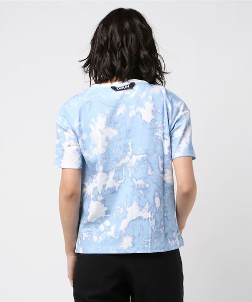 HUGO(ヒューゴ)の「サステナブルコットン Tシャツ(Tシャツ/カットソー・レディース・ブルー/イエロー・S/M/XS)」の3枚目の写真